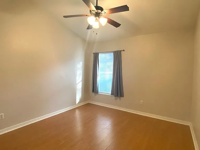 8 Lake Walden Trl — Photo 14