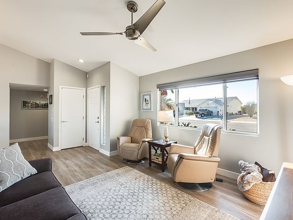5th image of 14906 W Antelope Dr