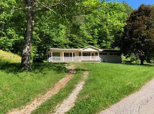 264 Hollow Poplar Rd, Sandy Hook, KY 41171