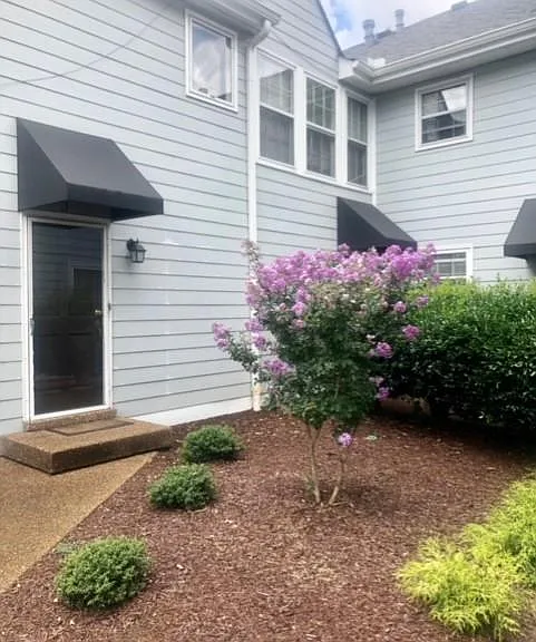 2135 Acklen Ave #3 — Photo 3