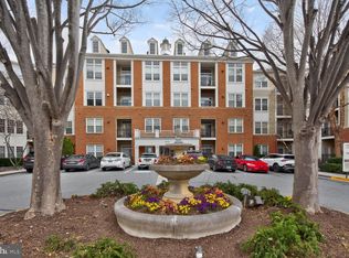9405 Blackwell Rd APT 214, Rockville, MD