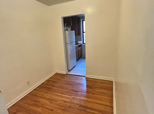 87-24 Midland Pkwy #2A, Jamaica, NY 11432