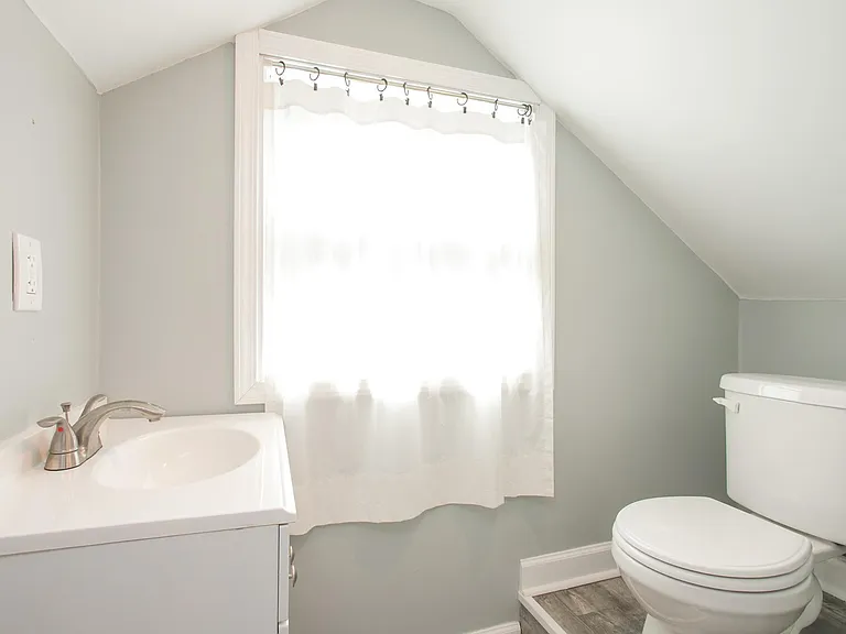 1005 Malquin Dr — Photo 17