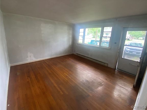 4th image of 205 W Beech Ave