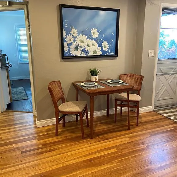 324 E Rockwell Ave — Photo 2