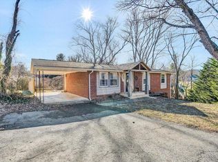 3405 Richards Blvd, Roanoke, VA 24018