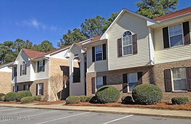 1st image of 2918 Mulberry Ln #B