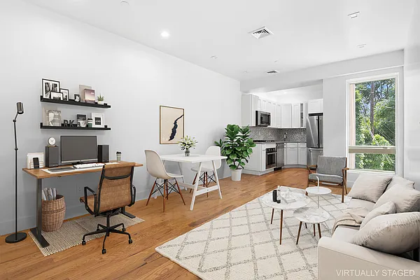 Rented by Compass | media 9