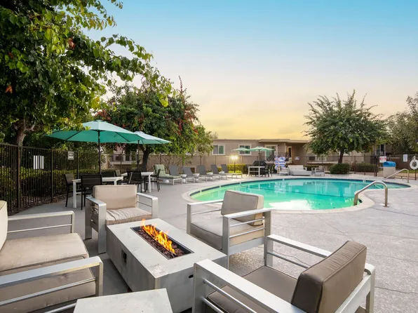Wexford Manor Apartments