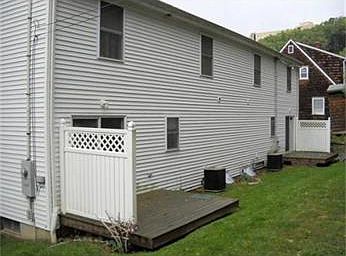 2nd image of 8 Ellsmere St