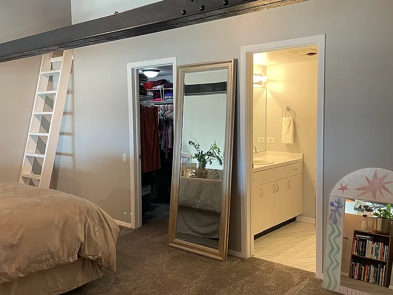 2614 N Clybourn Ave #414 — Photo 8