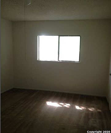 4th image of 2628 Corian Glen Dr