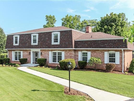 1st image of 7152 Bexley Dr