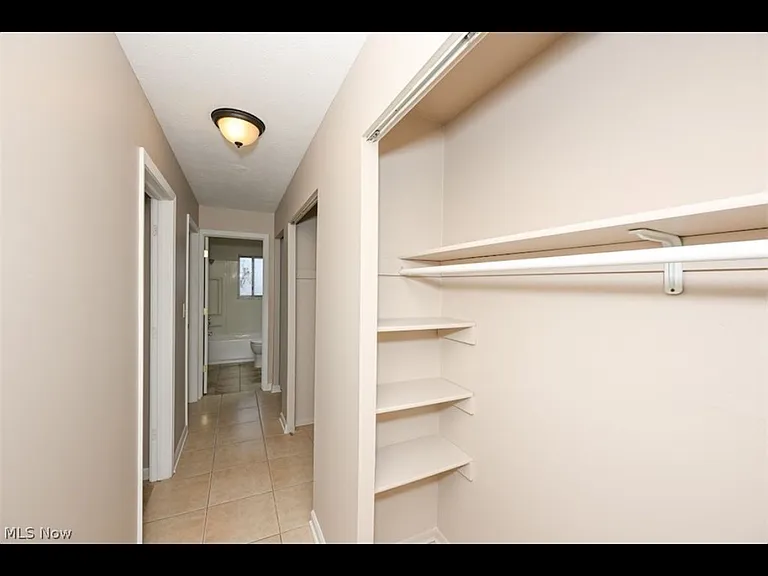 5200 Royalton Rd — Photo 7