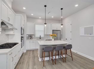 835 Burlington Ave N, Saint Petersburg, FL 33701