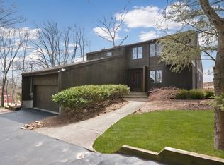 117 Old Clinton Rd, Flemington, NJ 08822