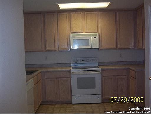 3rd image of 7727 Wexford Sq