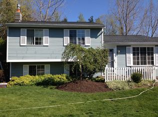 1542 Bluestem Ct, Walworth, NY 14568