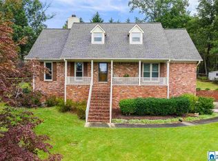 308 Sloss Cir, Trussville, AL 35173