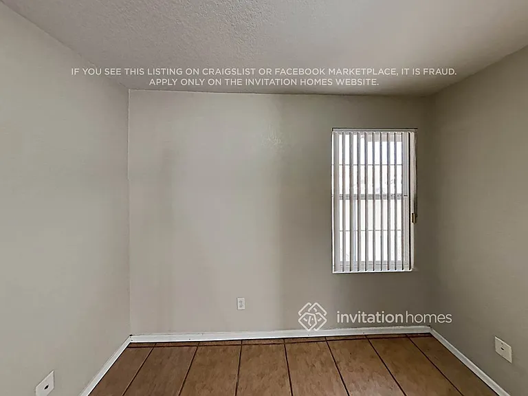 965 W 15th Ave — Photo 11