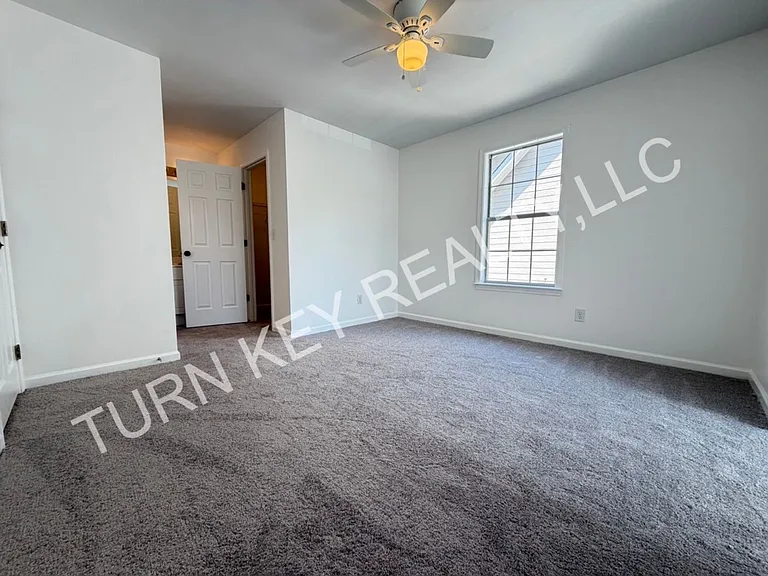 1458 Amberley Woods Cv — Photo 14