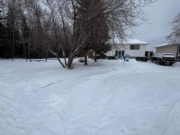 150 S Hilltop Cres, Wood Buffalo, AB T9H 3V4