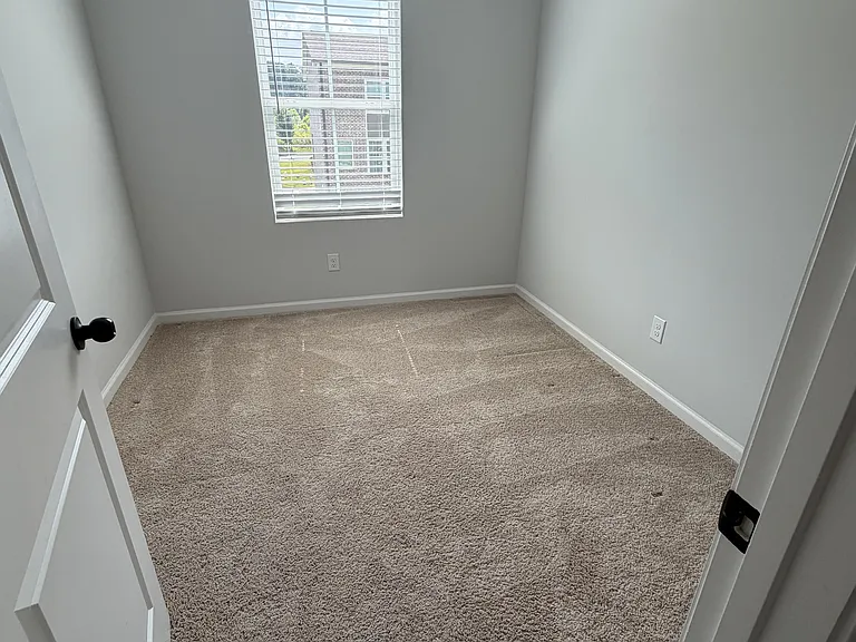900 Cotton Dr SE — Photo 25