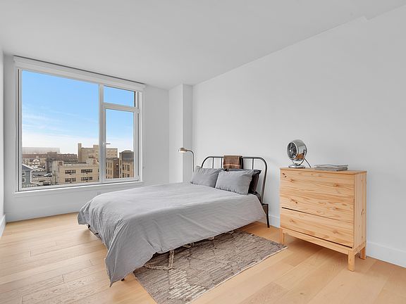 5th image of 133 Beach 116 St #6A
