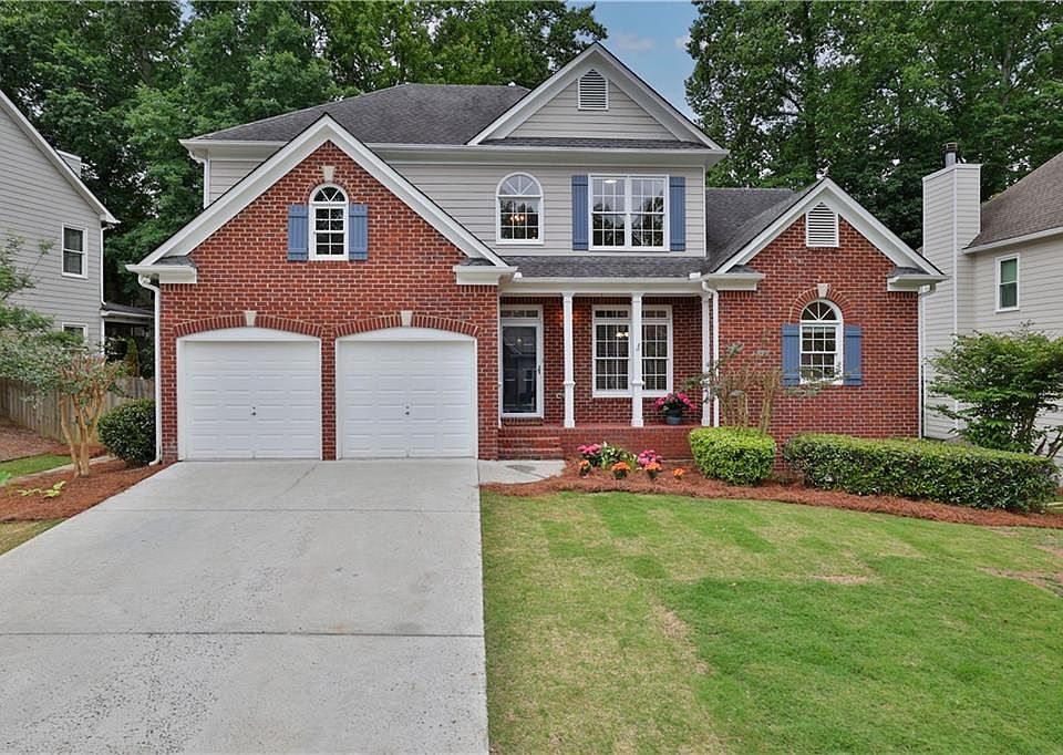 1st image of 2090 Monroe Dr
