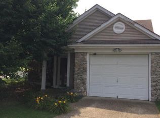 10408 Bay Pointe Cir, Louisville, KY