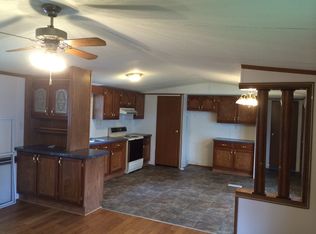 316 Meadow Ridge Ln, Pacific, MO 63069