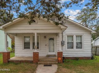 349 E 13th St, Washington, NC 27889