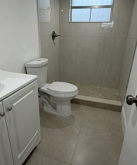 14155 SW 87th St #E410 — Photo 3