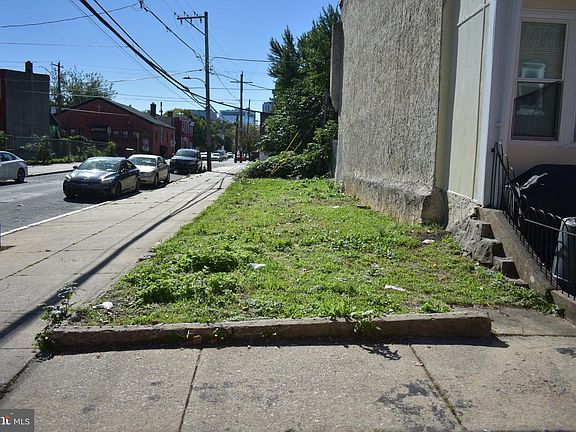 4th image of 3800 Olive St