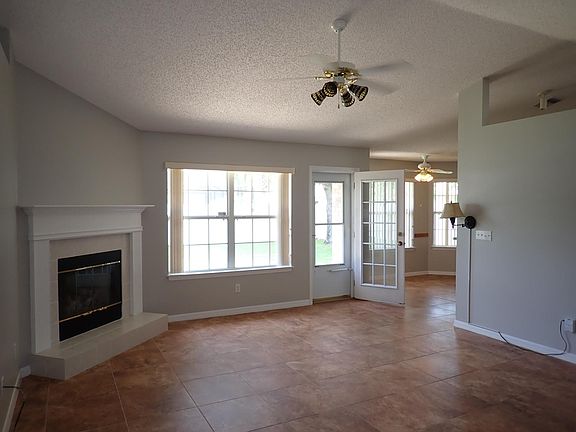 5th image of 11 Phoenix Ln