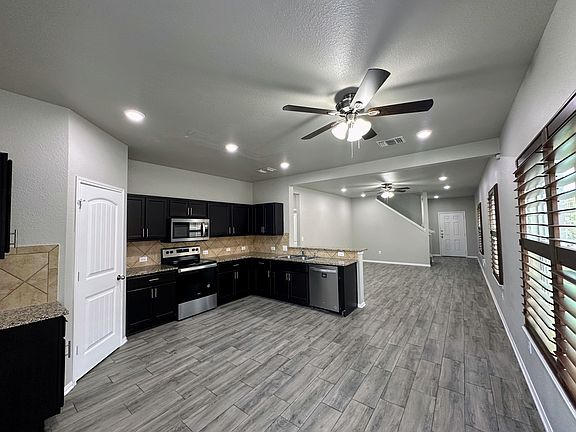 5th image of 3516 Ortman Dr