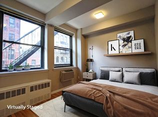 22 Jones St APT 2F, New York, NY 10014