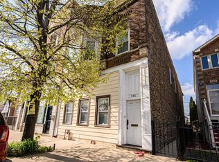 546 W 43rd St #1, Chicago, IL 60609