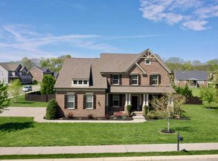 1065 Cantwell Pl, Spring Hill, TN 37174