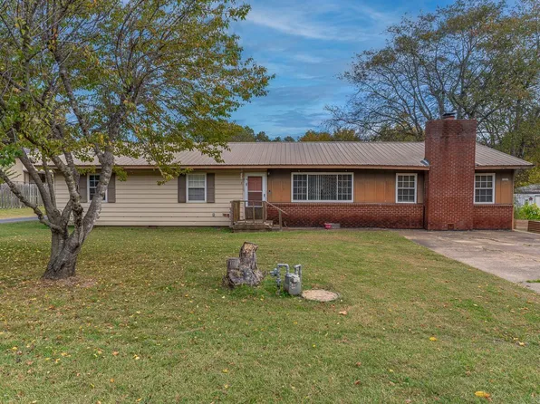 1210 N Park St, Pocahontas, AR 72455