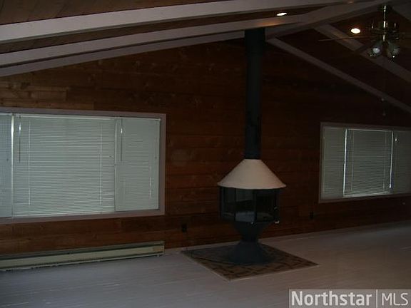 4th image of 1805 Melody Ln