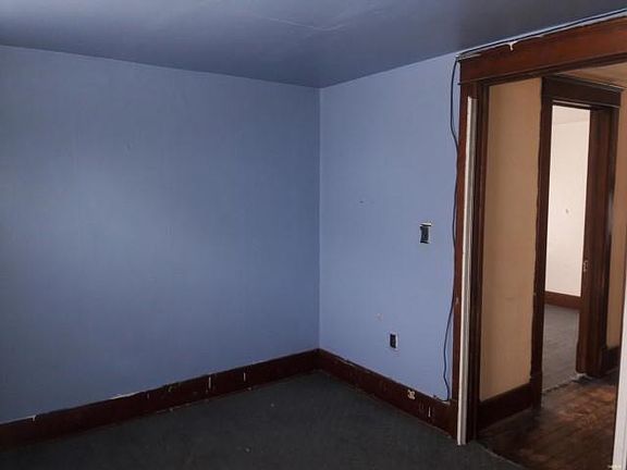 2nd image of 1234 Belle St SE