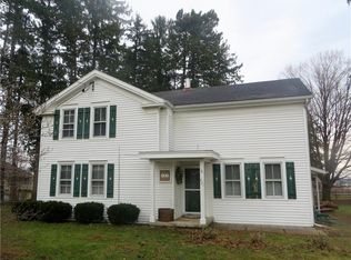 421 Rice Rd, Elma, NY 14059