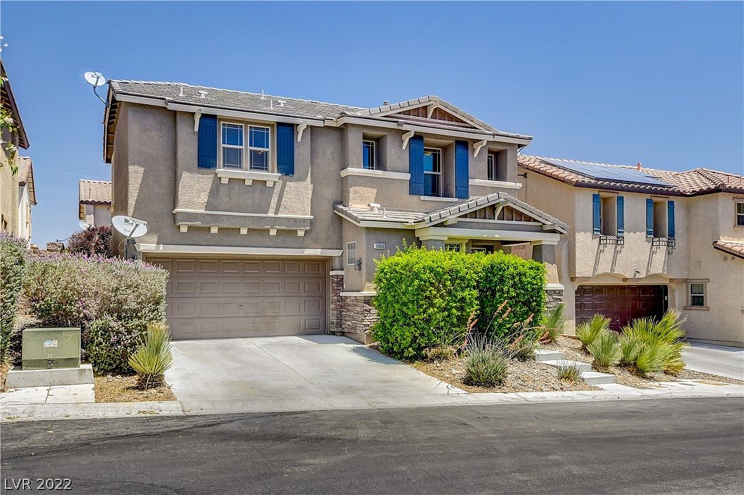 10806 Old Ironsides Ave, Las Vegas, NV 89166 | Zillow