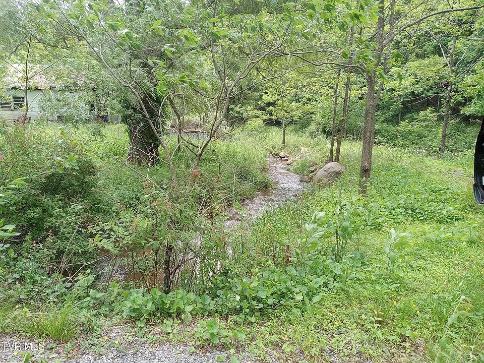 1st image of 9655 Troutdale Hwy