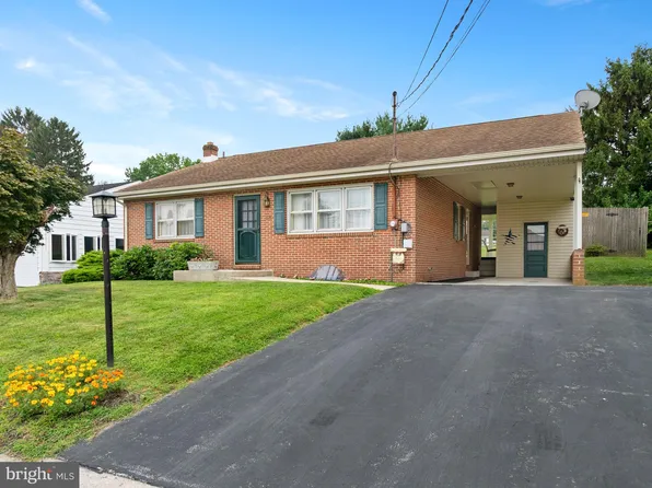 55 Carson Ave, Hanover, PA 17331