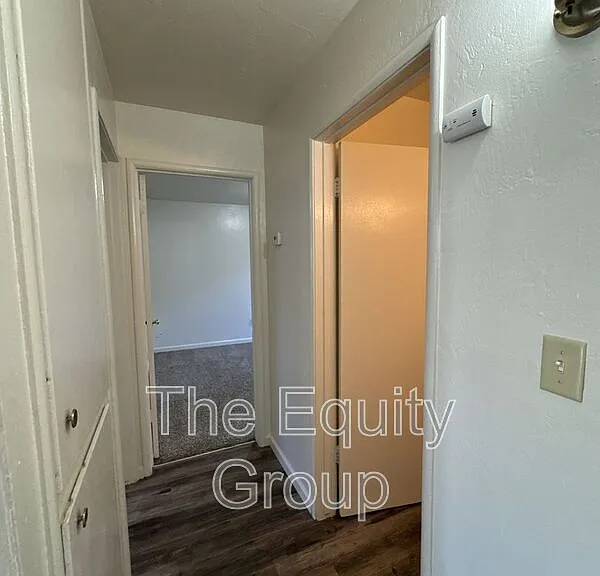 616 N Blackstone St #15 — Photo 7