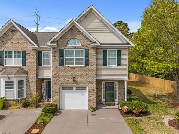 14 Rutland Dr, Hampton, VA 23666