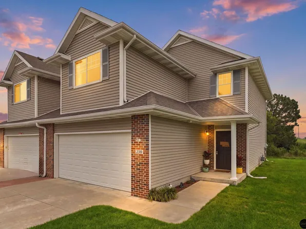 2310 N 91st St, Lincoln, NE 68507
