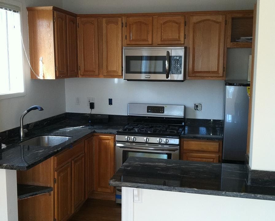 1st image of 2165 Larkin St #00018